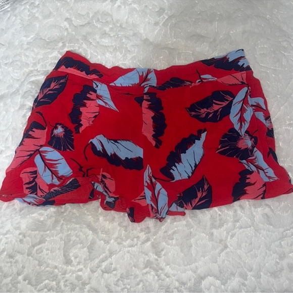 Express High rise printed shorts - Picture 1 of 4
